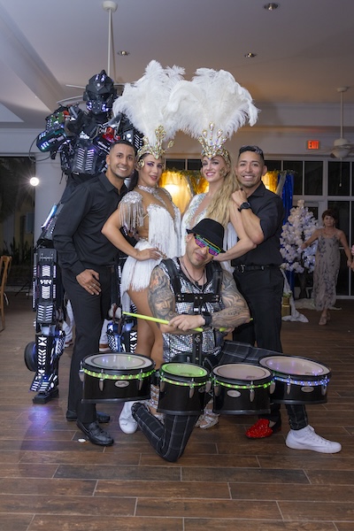 BRAZILIAN SAMBA CARNIVAL / HORA LOCA